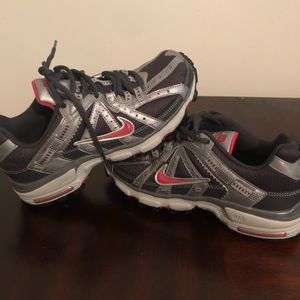 Nike Air Alvord Trail Running Shoes